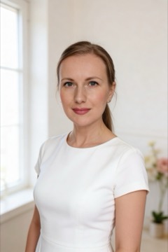 Business Lady — example 9